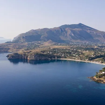 Torre Lanza Di Guidaloca Scopello (Sicily)