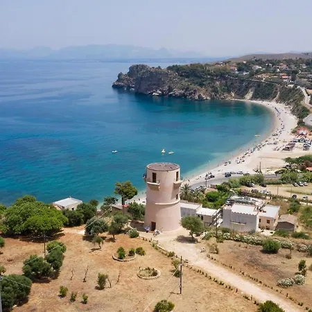 Torre Lanza Di Guidaloca Villa
